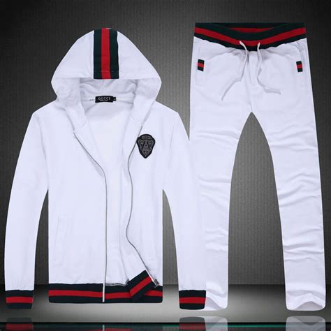 gucci men's clothing clearance.